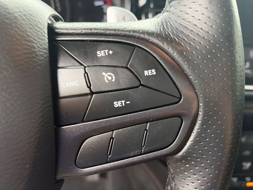 Used 2025 White Dodge R/T image 21
