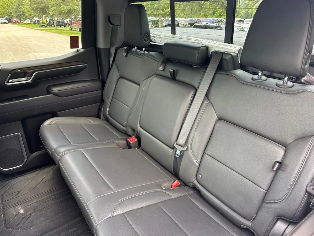 Used 2022 Northsky Blue Metallic Chevrolet RST image 11