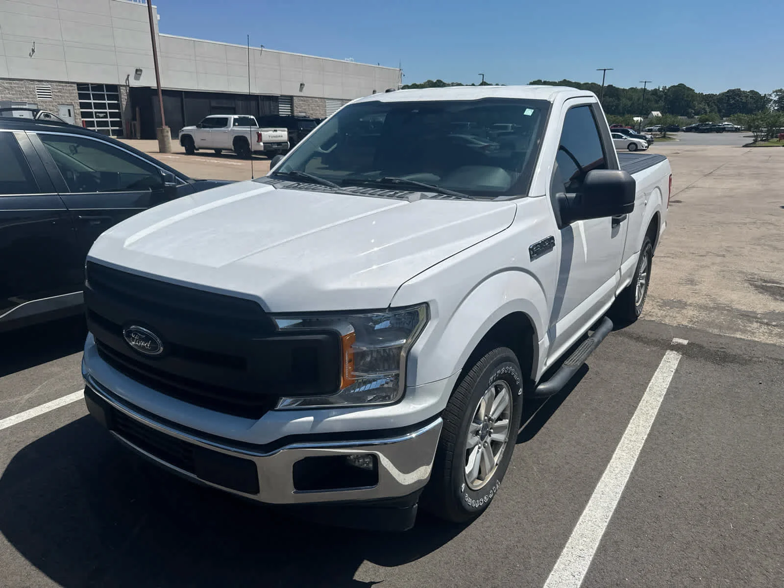 Used 2019 Oxford White Ford XL image 2