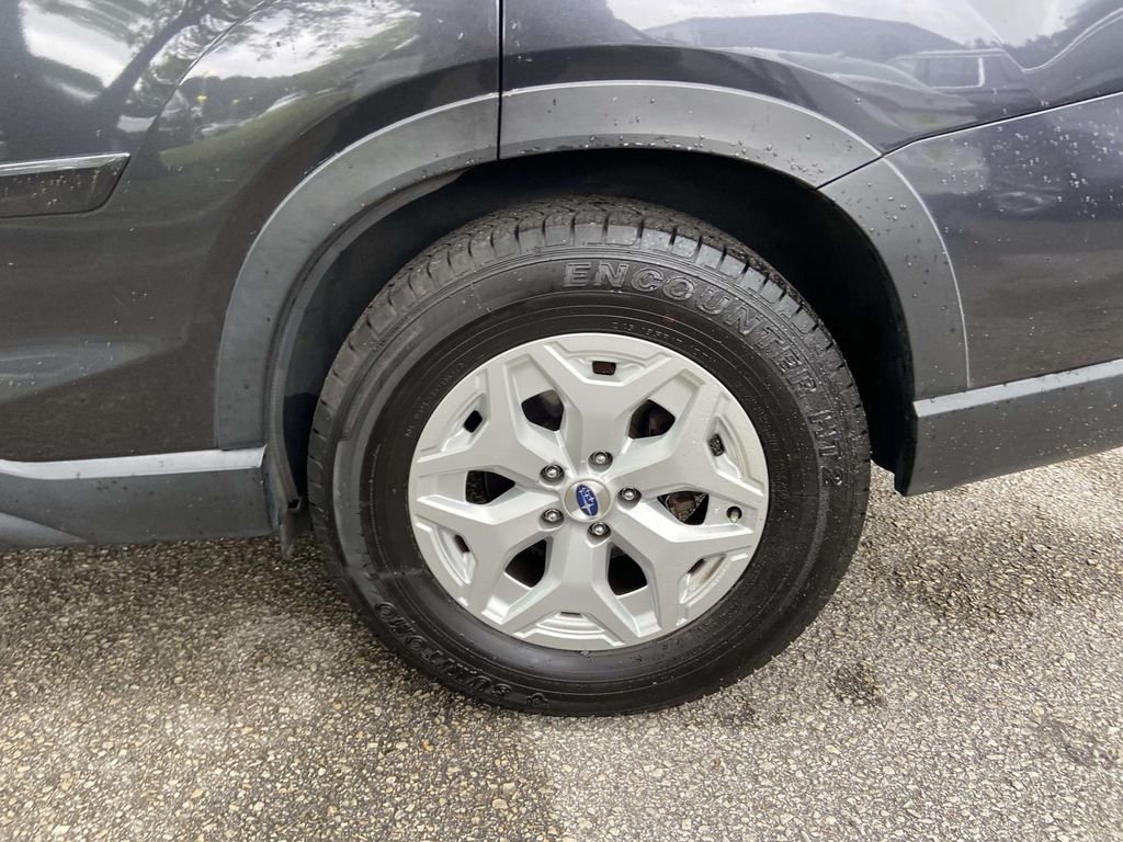Used 2019 Gray Subaru Base image 9