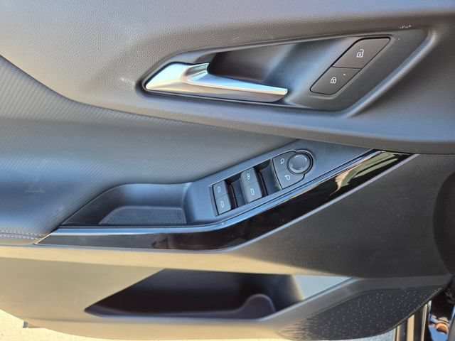 New 2027 Mosaic Black Metallic Chevrolet LT image 9