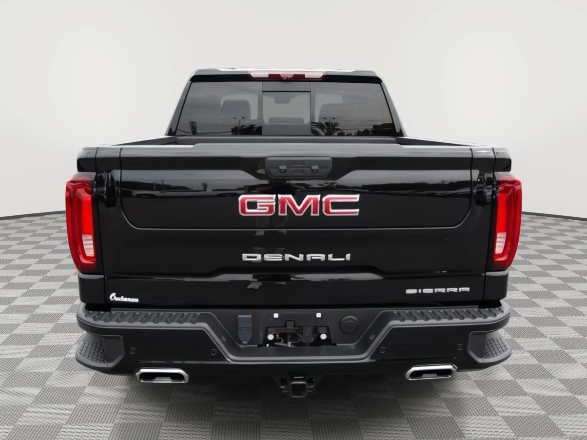 Used 2024 Onyx Black GMC Denali image 6