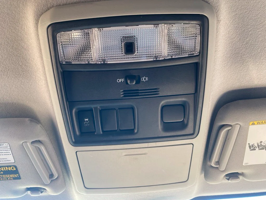 Used 2016 Gray Toyota SR5 image 22