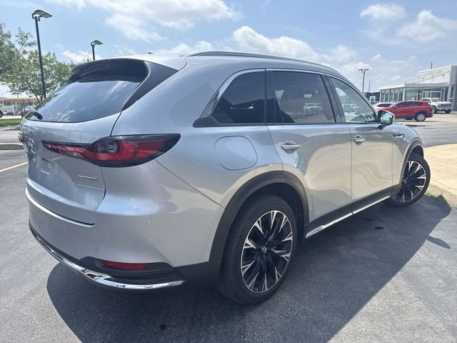 Used 2024 Silver Mazda Premium image 3