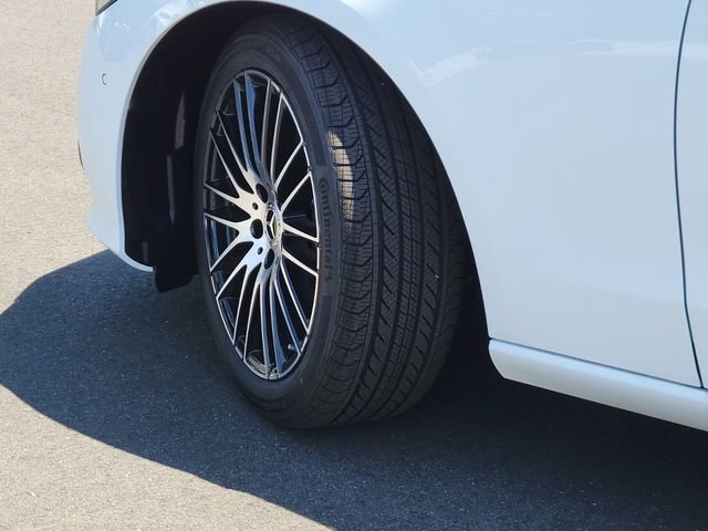 New 2026 White Mercedes-Benz C 300 image 30