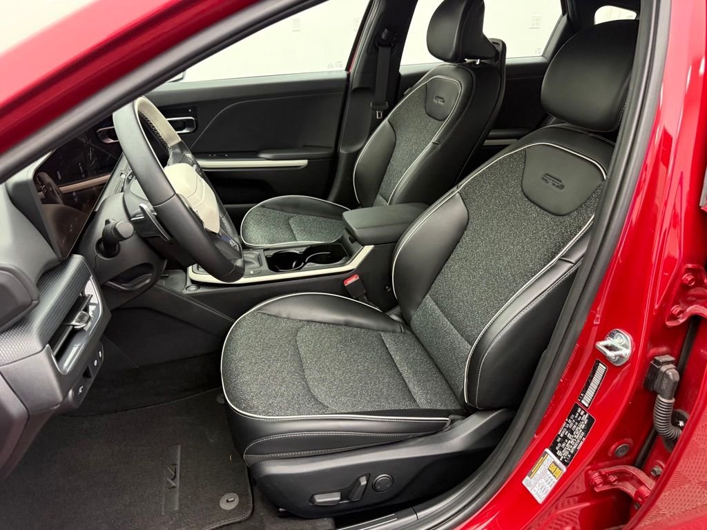 Used 2025 Red Kia GT-Line image 24
