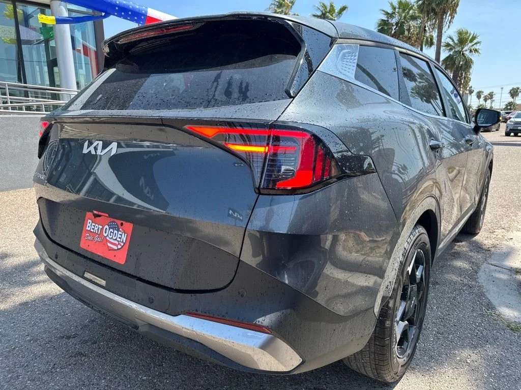 New 2026 Gray Kia EX image 5