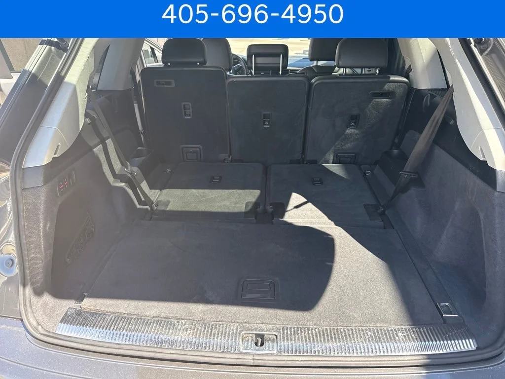 Pre-Owned 2019 Audi Q7 SE Premium