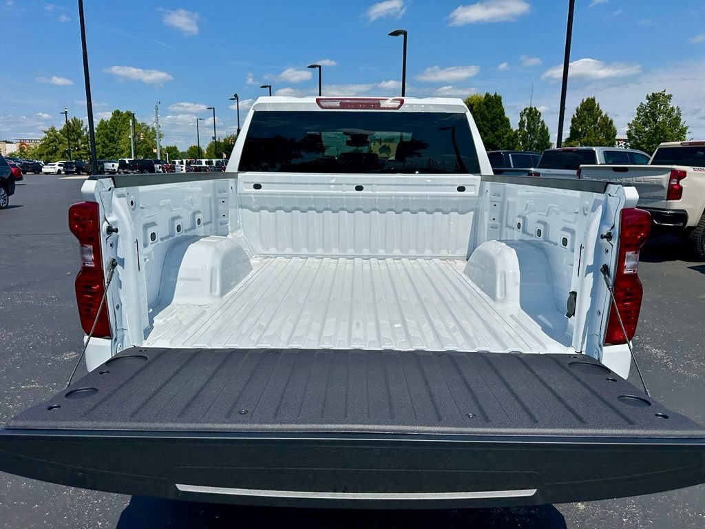 New 2026 Summit White Chevrolet Custom Trail Boss image 6