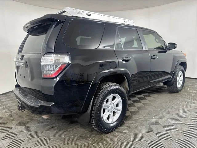 Used 2014 Black Toyota SR5 image 3
