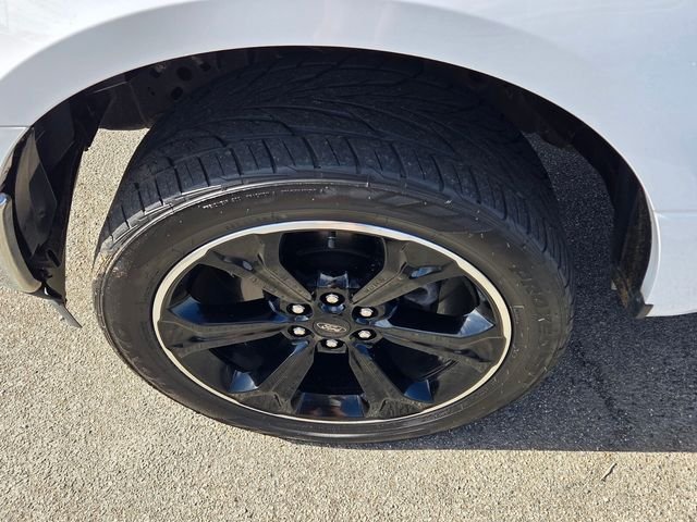 Used 2020  Ford XLT image 10
