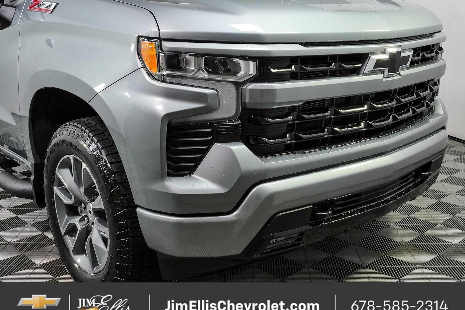 New 2026 Sterling Gray Metallic Chevrolet RST image 35
