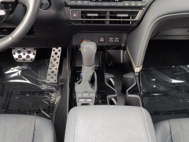 Certified Used 2025 UNDERGROUND Toyota  image 18