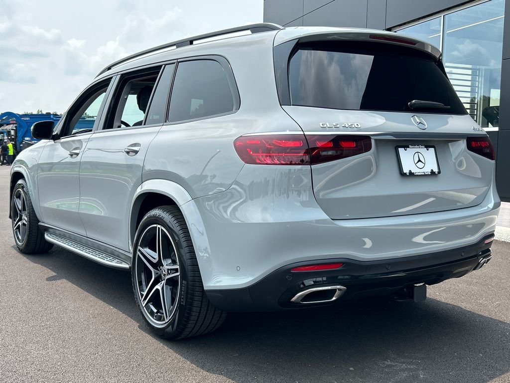 New 2026 MANUFAKTUR Alpine Grey Mercedes-Benz GLS 450 image 5