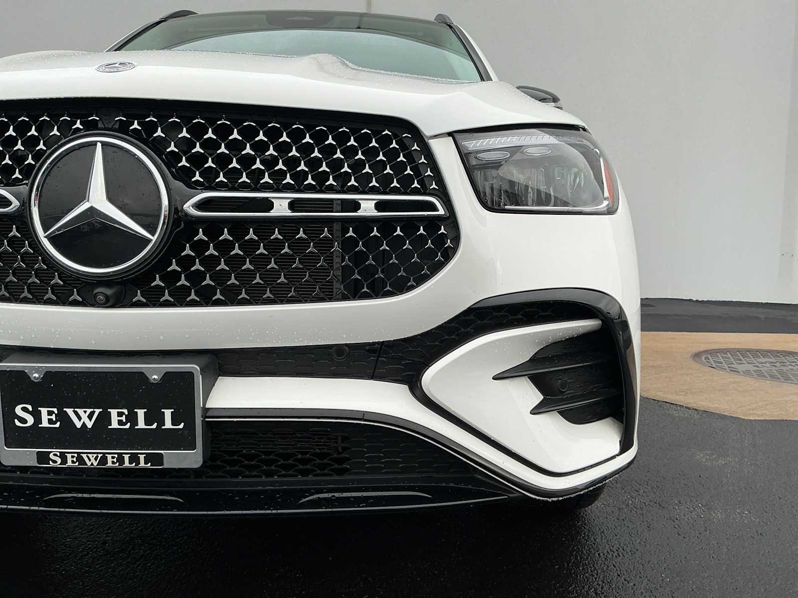 Certified Used 2026 Polar White Mercedes-Benz GLE 450 image 7