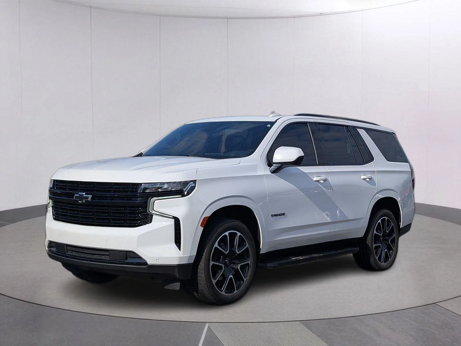 Used 2023 Summit White Chevrolet RST image 1