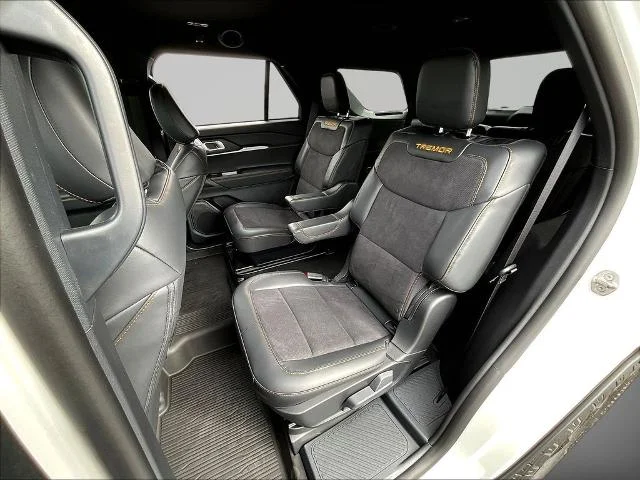 New 2026 Star White Metallic Tri-Coat Ford Tremor® image 62