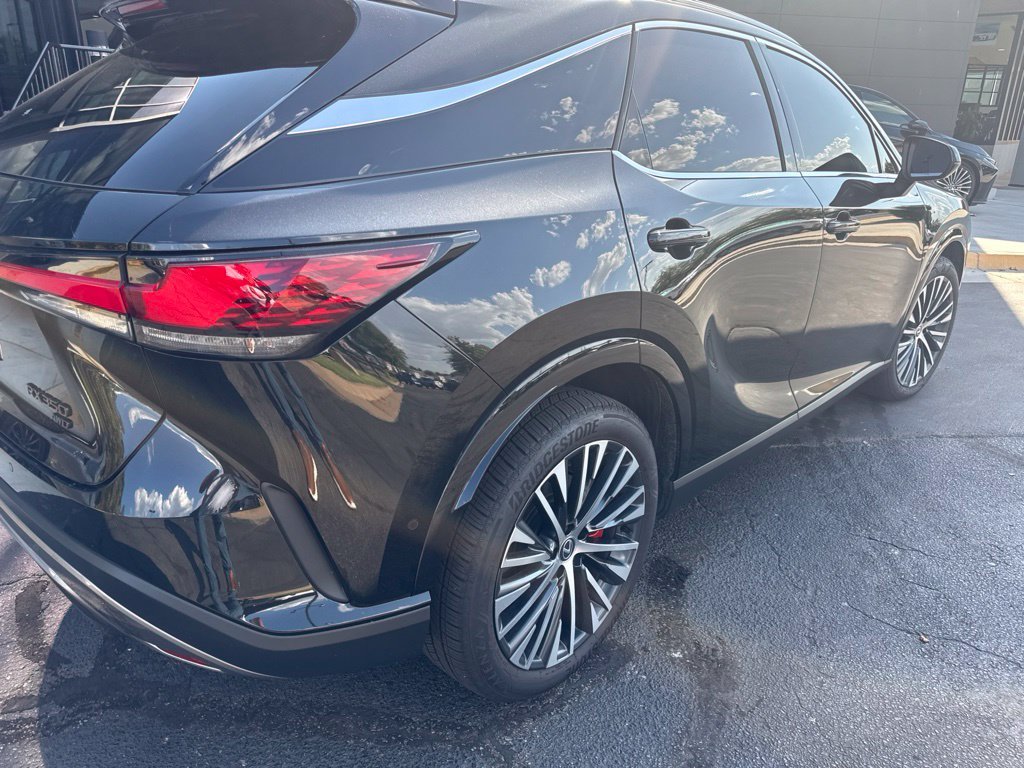 Certified Used 2025 Black Lexus 350 Premium Plus image 4