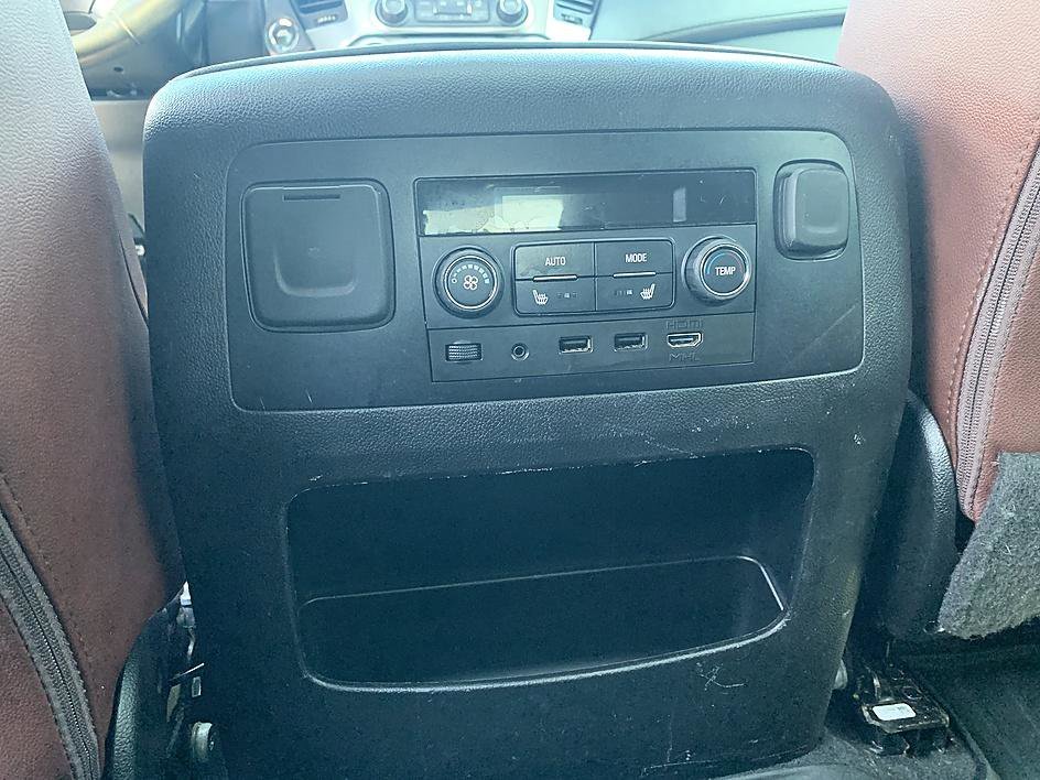 Used 2019 Summit White Chevrolet Premier image 22