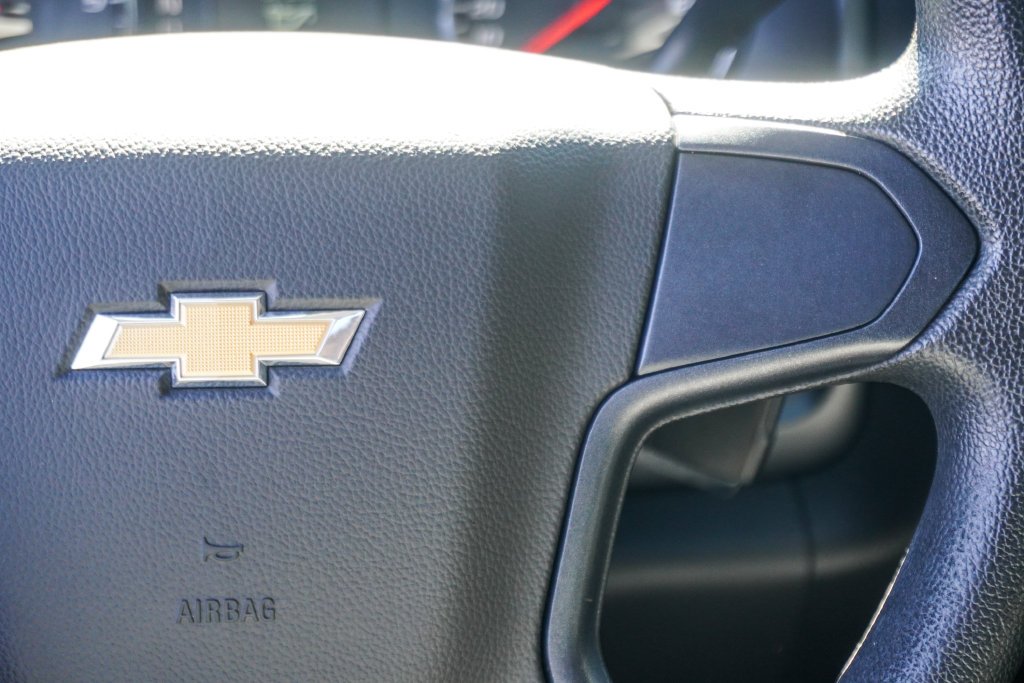 Used 2016 Silver Chevrolet Custom image 14