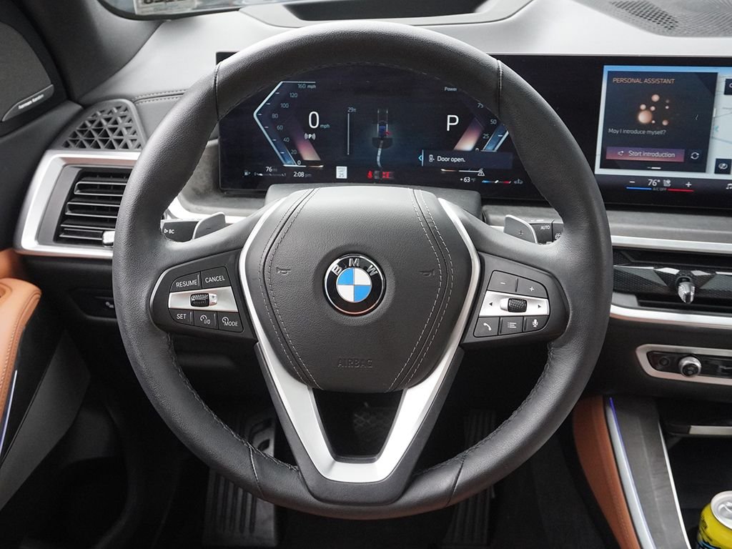 Used 2024 Black BMW xDrive40i image 39