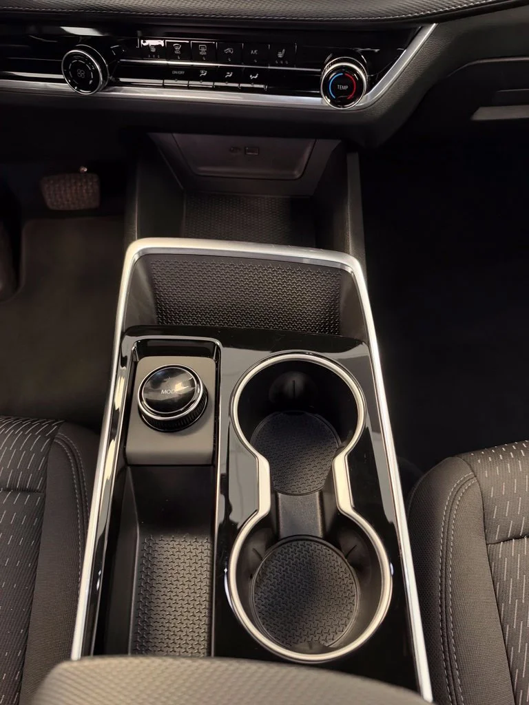 2026 Chevrolet Equinox LT - Photo 15