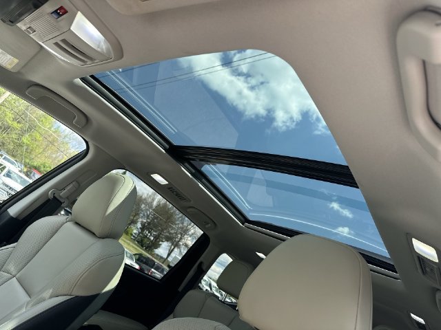 Used 2023 White Subaru Limited image 18