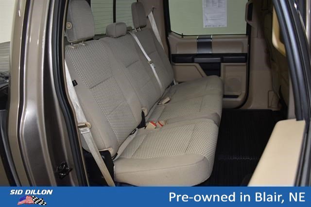 Used 2018 Stone Gray Ford XLT image 9