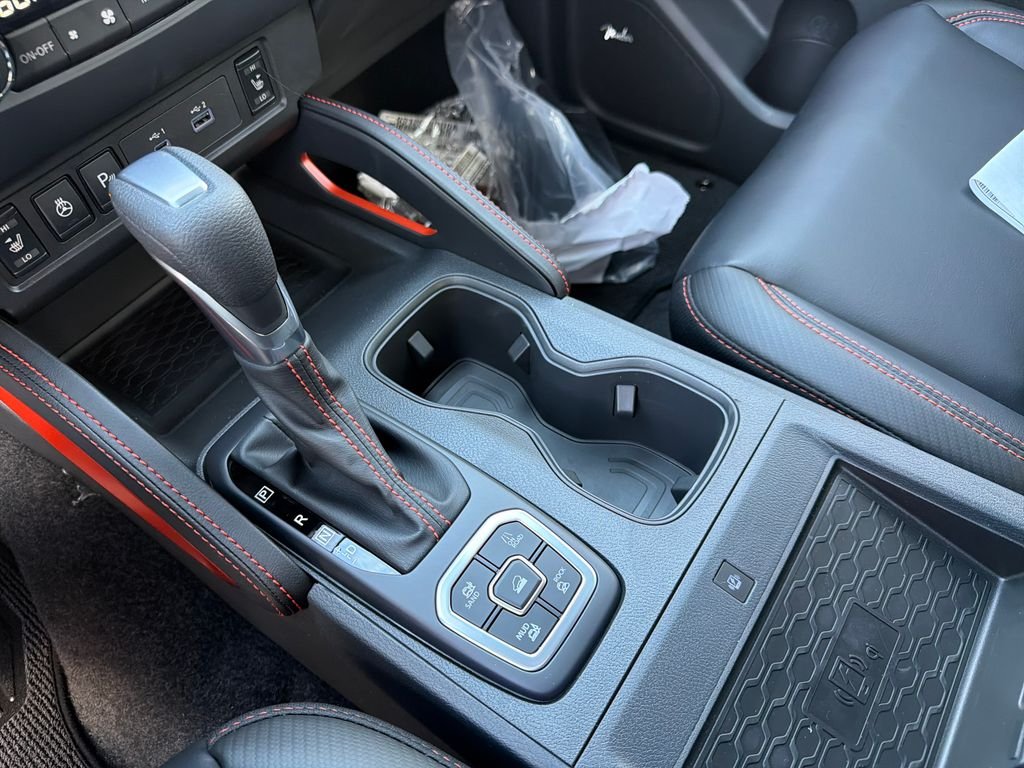 New 2026 Nissan Frontier PRO-4X 4D Crew Cab