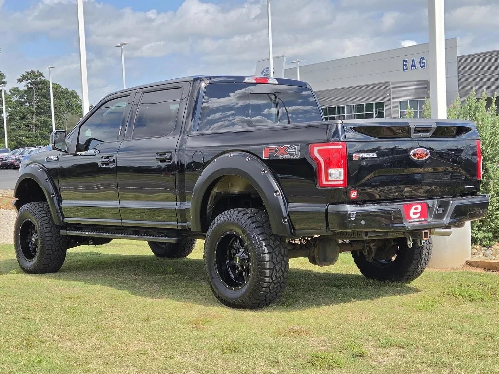 Used 2016 Black Ford XLT image 6