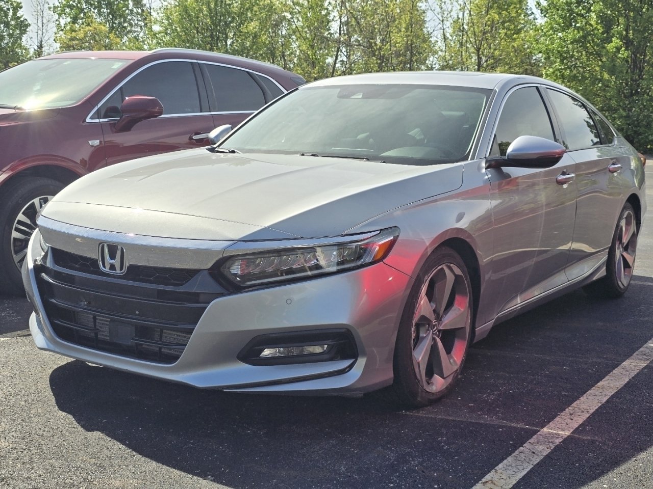 Used 2018  Honda Touring image 3