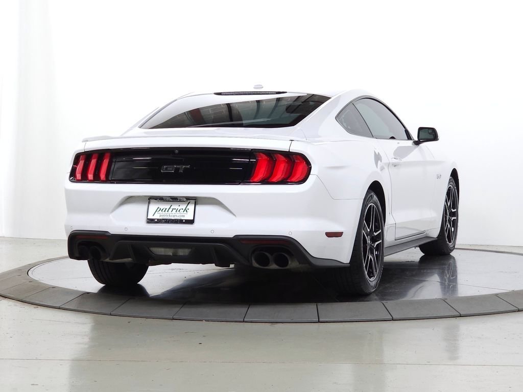 Used 2019 Oxford White Ford GT image 11