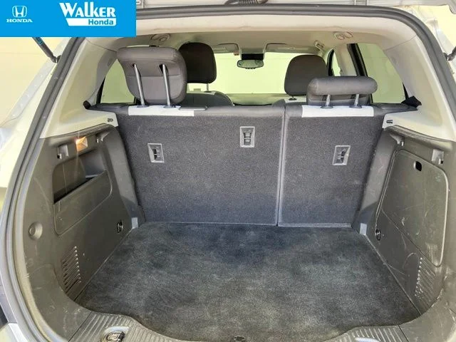 Used 2022 Silver Chevrolet LS image 34