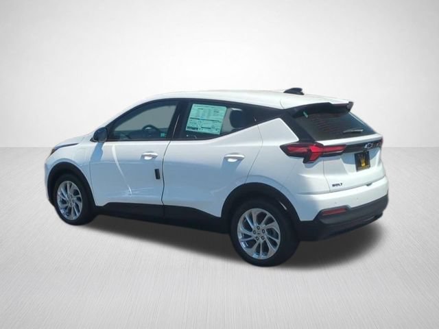 New 2027 Summit White Chevrolet LT image 8