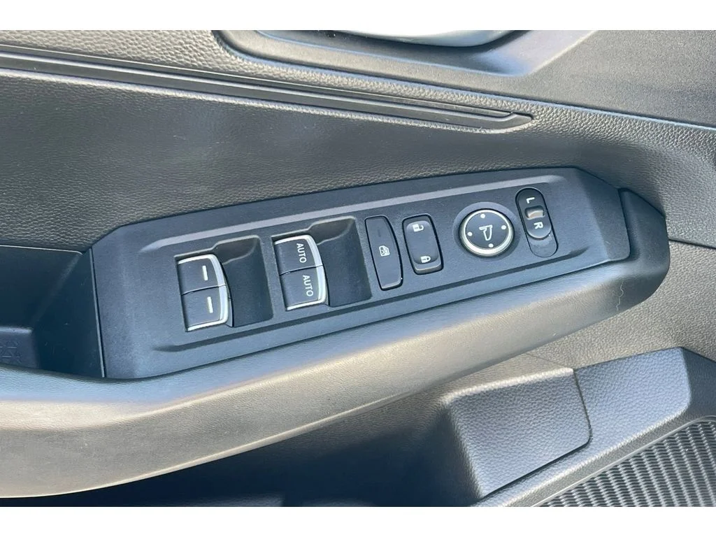 Used 2024 Platinum White Pearl Honda LX image 12