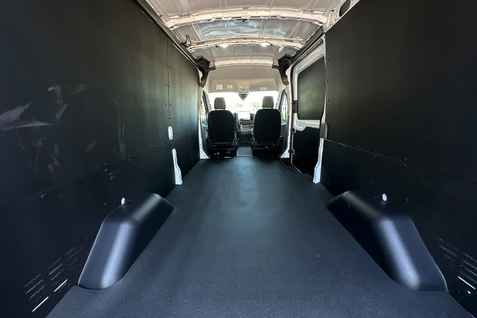 New 2026 Oxford White Ford Cargo Van image 14