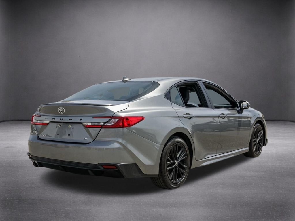 Used 2025  Toyota SE image 3
