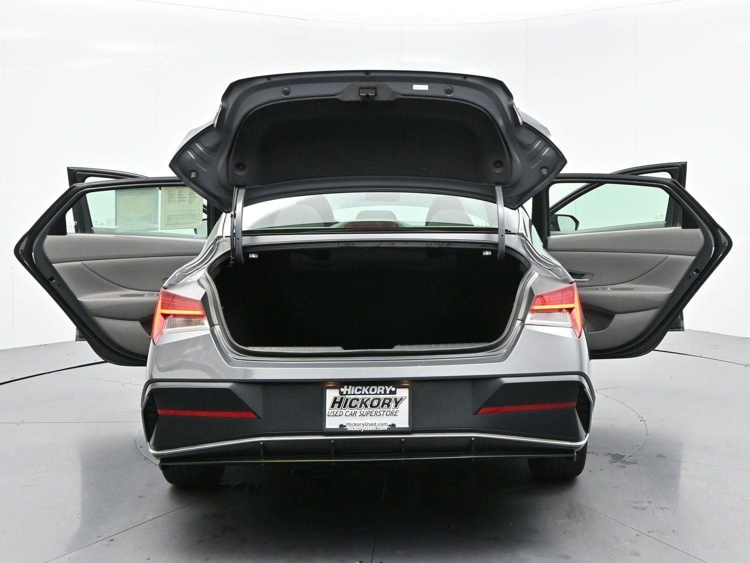 Used 2024 Ecotronic Gray Hyundai SEL image 44