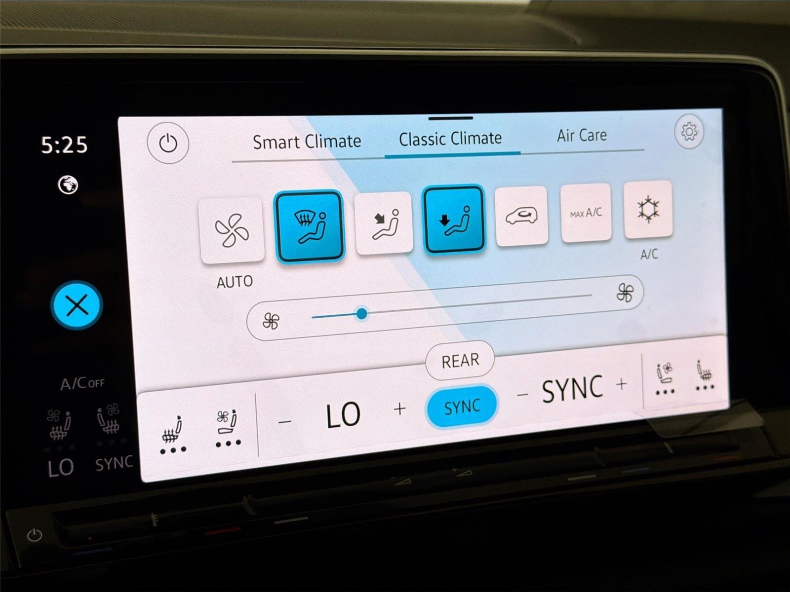 New 2026 Pure Gray Volkswagen 2.0T SEL image 16