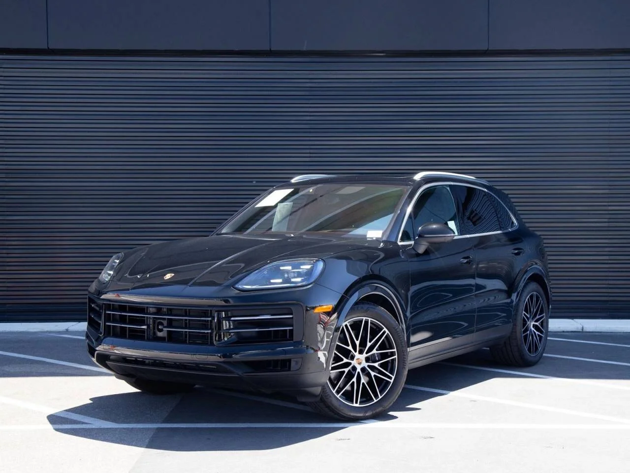 Certified Pre-Owned 2025 Porsche Cayenne AWD 4D Sport Utility