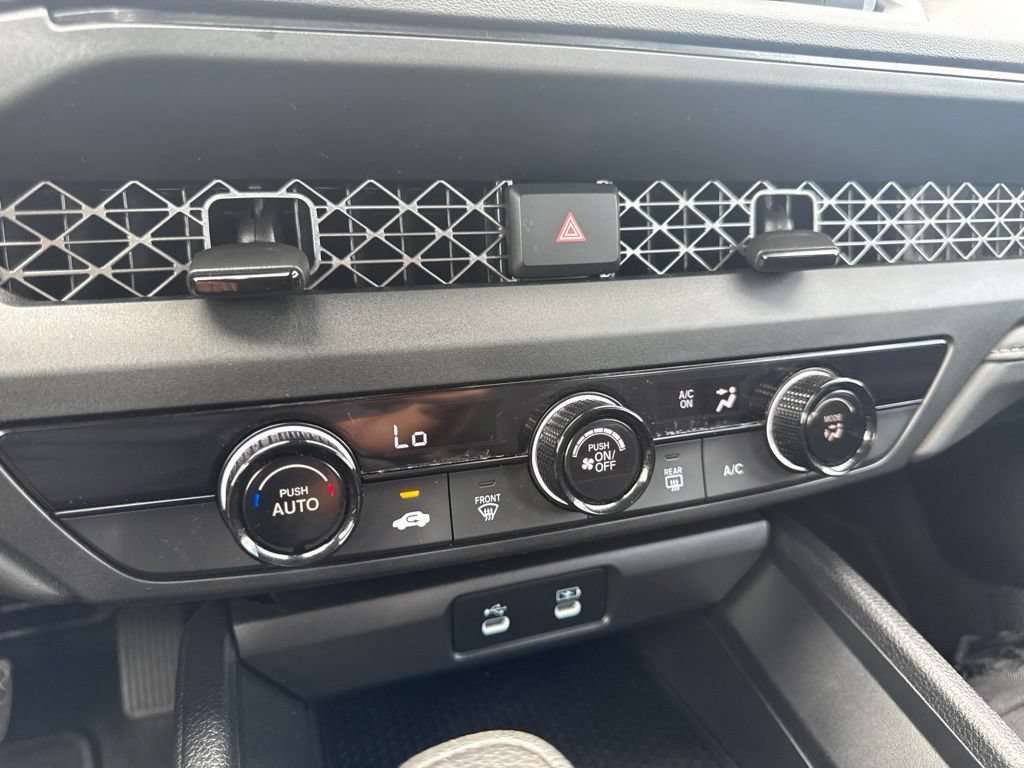 Used 2025 Black Honda LX image 19