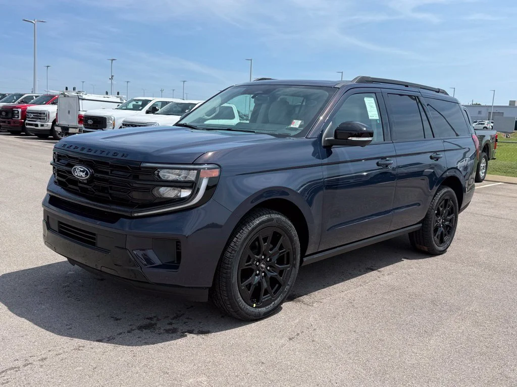 Certified Used 2027 Blue Ford Platinum image 39