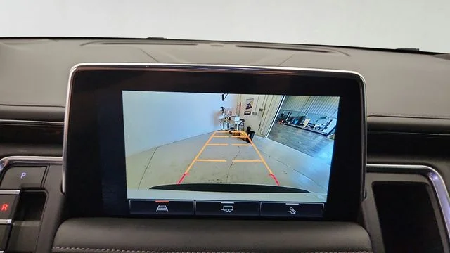 Used 2023 Summit White GMC SLE image 17