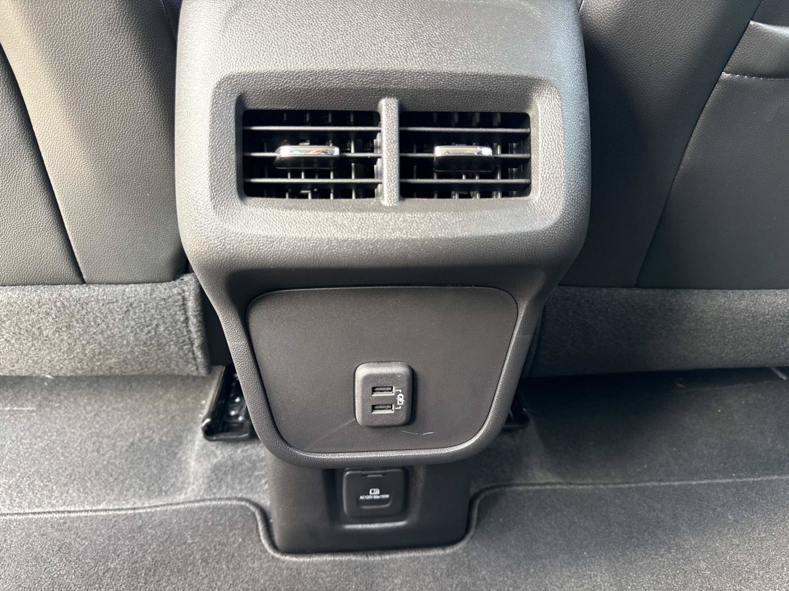Used 2023 SUMMIT WHITE Chevrolet Premier image 30