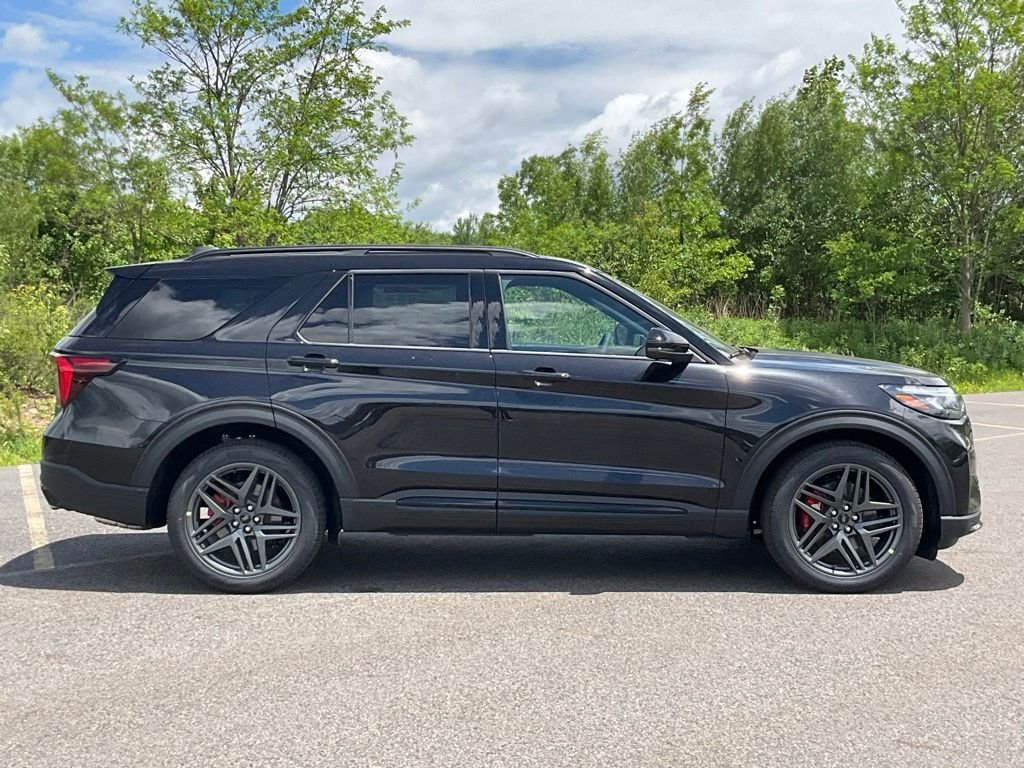 New 2026 Agate Black Metallic Ford ST image 26