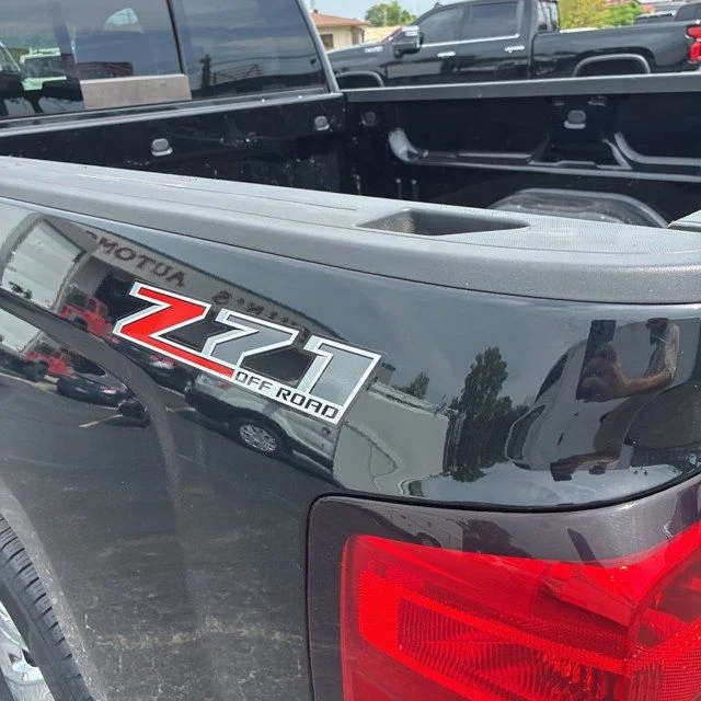 Used 2015 Black Chevrolet LTZ image 15