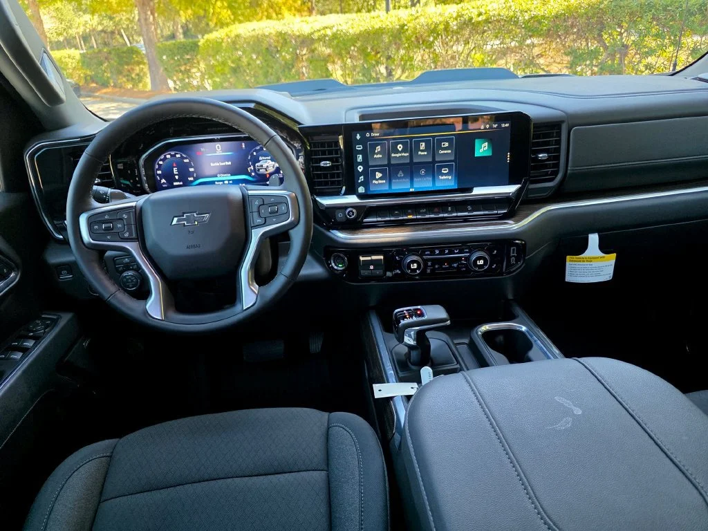 Used 2026 Sterling Gray Metallic Chevrolet LT Trail Boss image 29