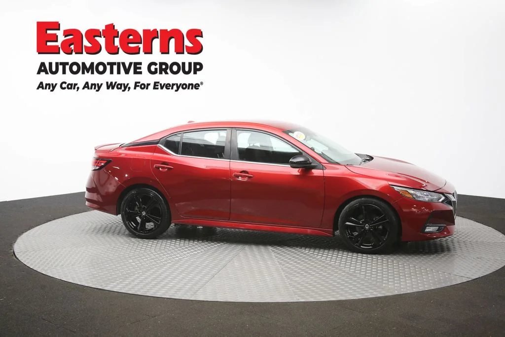 Used 2020 Red Nissan SR image 46