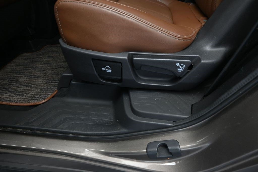 Certified Used 2022 Brilliant Bronze Metallic Subaru Touring image 23