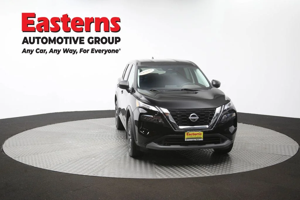 Used 2023 Black Nissan S image 46